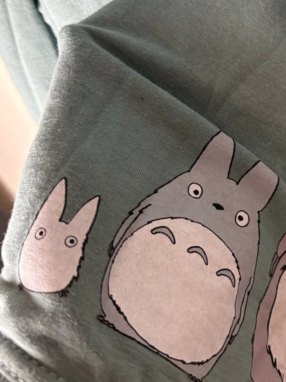 Her Universe | Studio Ghibli My Neighbor Totoro Long Sleeve Lace Shoulder Top 1X - Picture 5 of 12